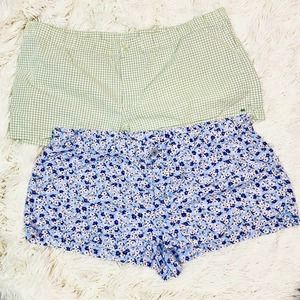 American Eagle Outffiters low rise pajama shorts 2 pack ditsy floral plaid Large
